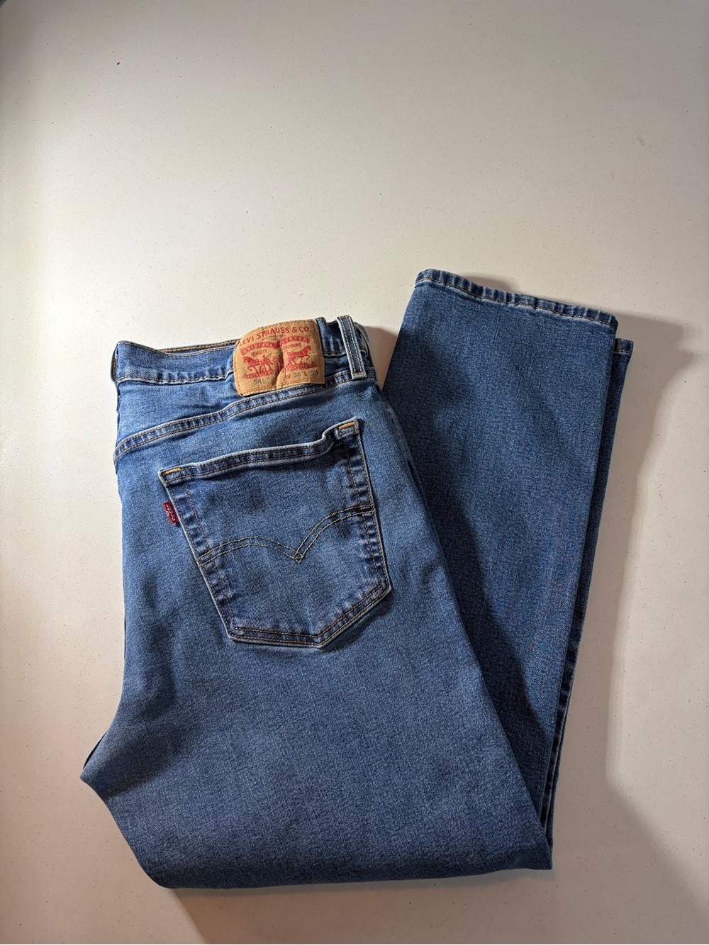 Levi's 541 Men’s Athletic Taker Fit Medium Wash Size W36xL29
